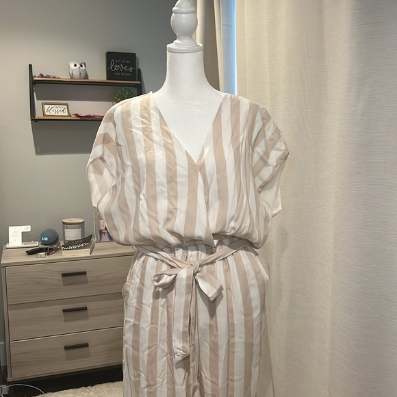 Striped romper - Picture 2 of 5